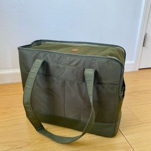 Oskar&friends Pet tote bag in Sage Green New model (near perfect condition)
